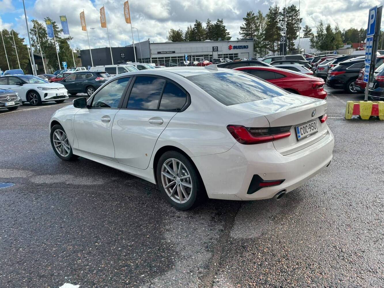 BMW 330 vaihtoauto