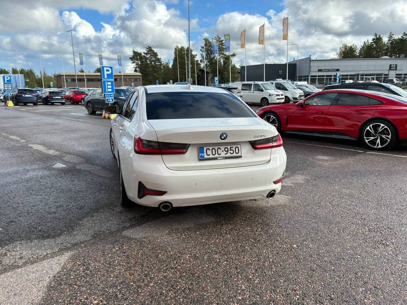 BMW 330 vaihtoauto