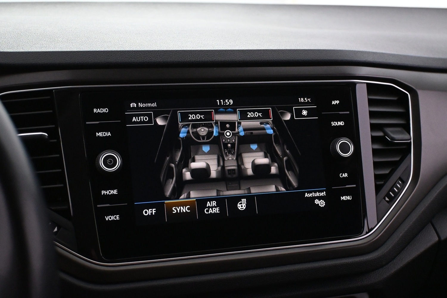 Volkswagen T-Roc vaihtoauto