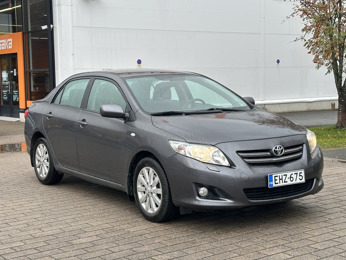 Toyota Corolla vaihtoauto