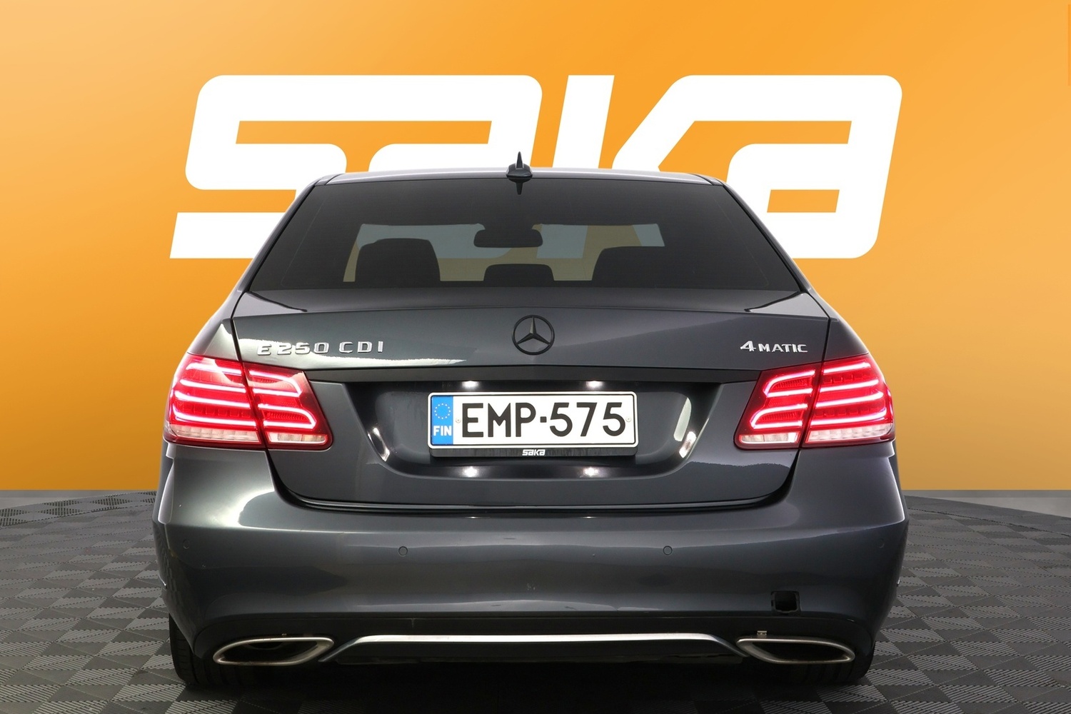 Mercedes-Benz E vaihtoauto