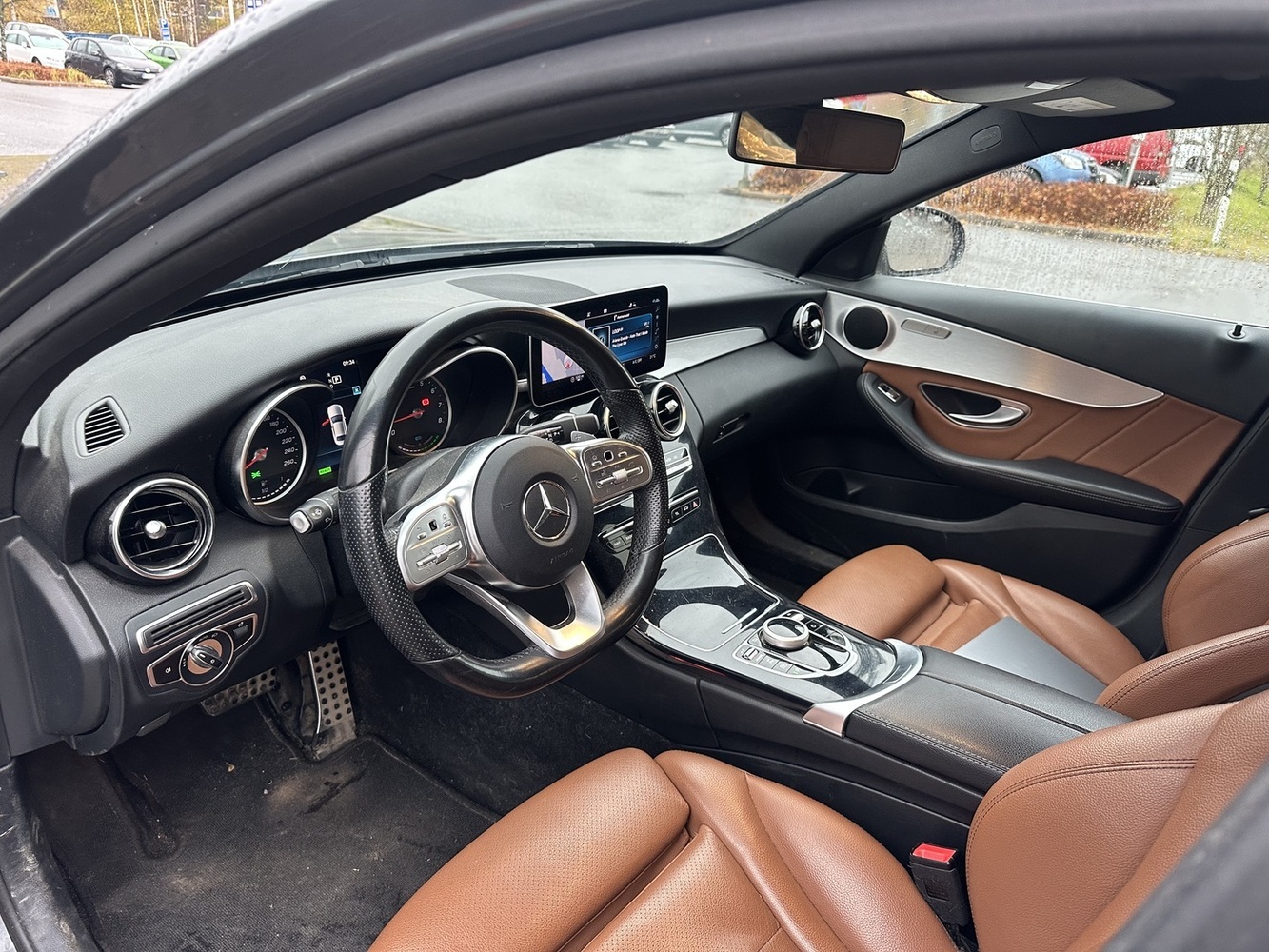 Mercedes-Benz C vaihtoauto
