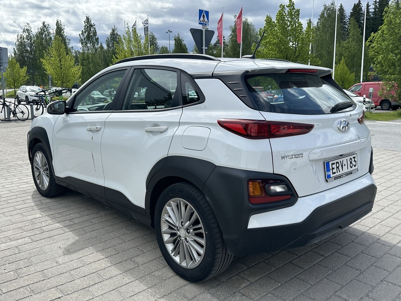 Hyundai Kona vaihtoauto