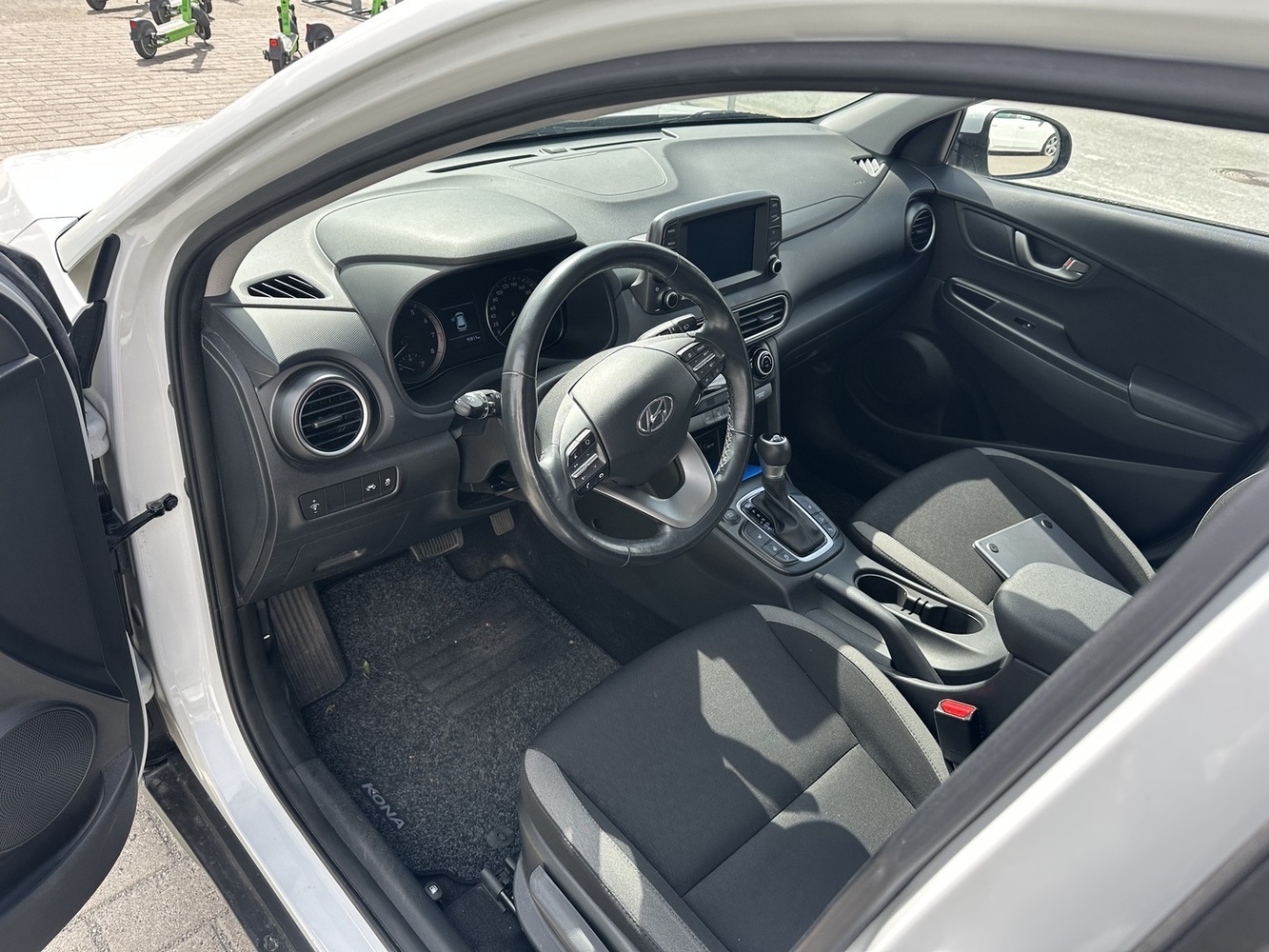 Hyundai Kona vaihtoauto
