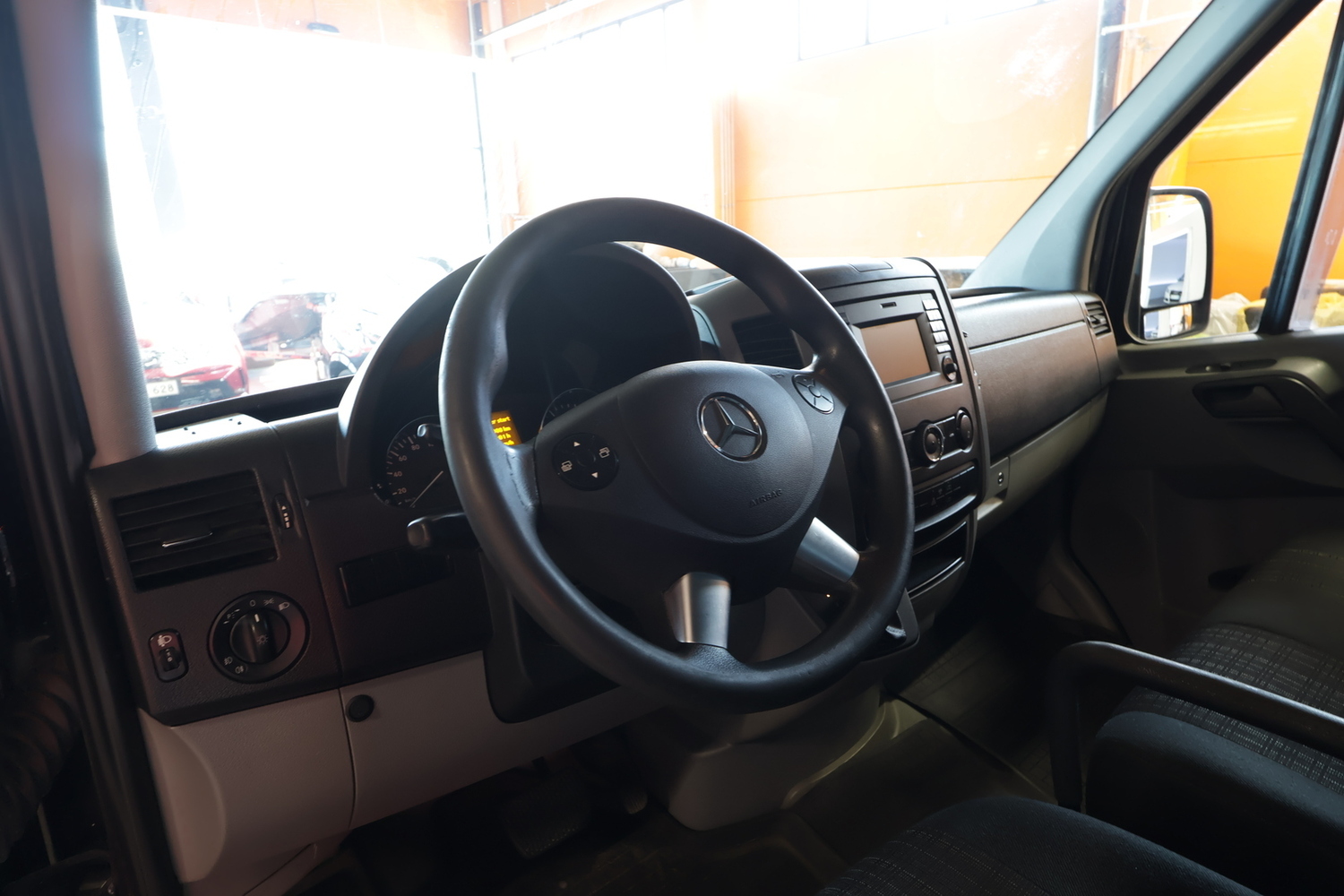 Mercedes-Benz Sprinter vaihtoauto