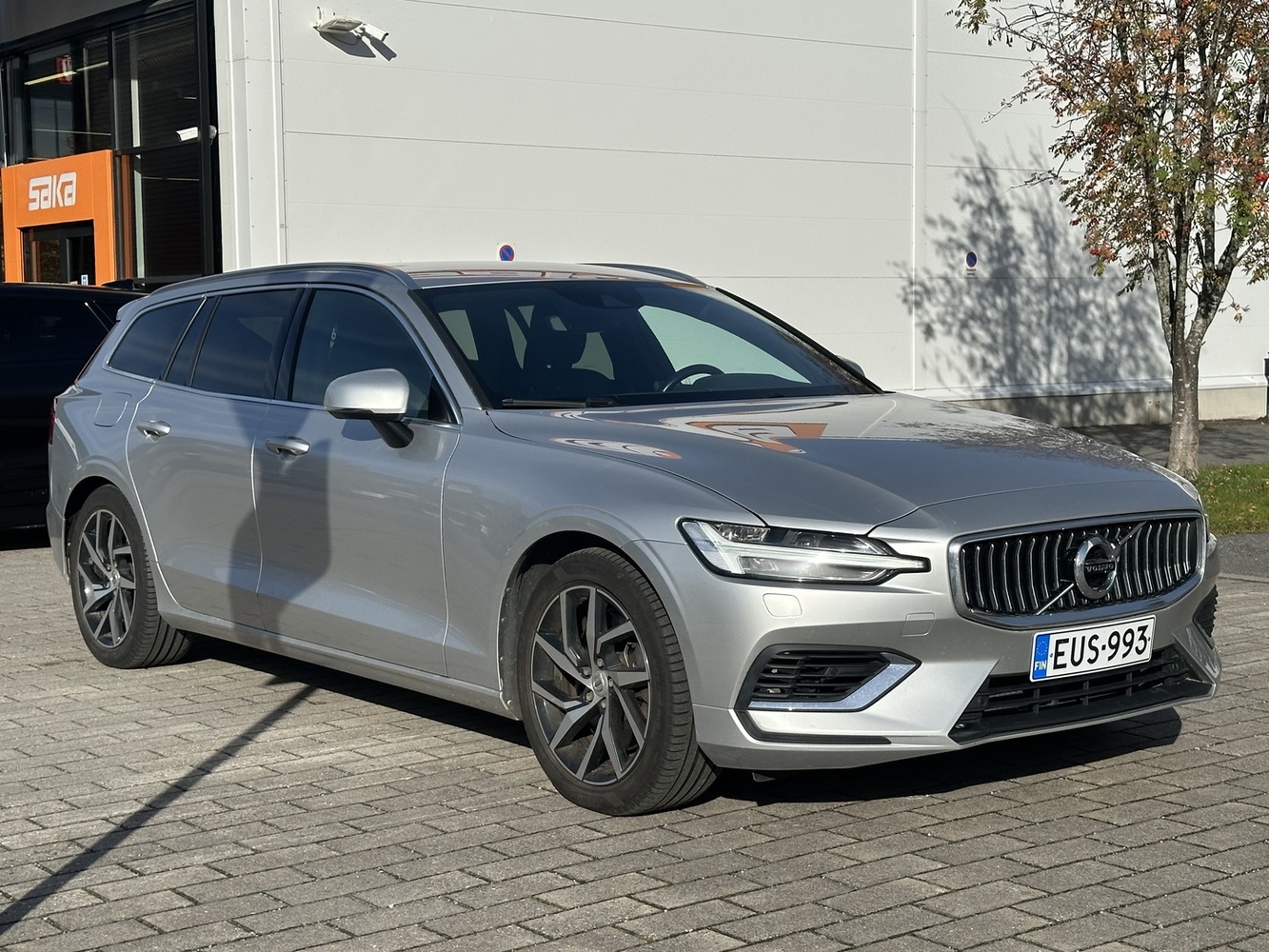 Volvo V60 vaihtoauto