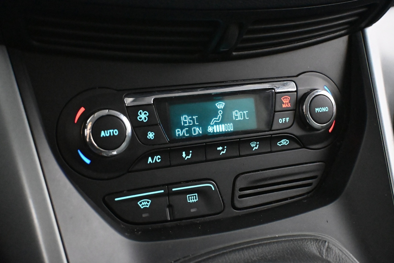 Ford Grand C-MAX vaihtoauto