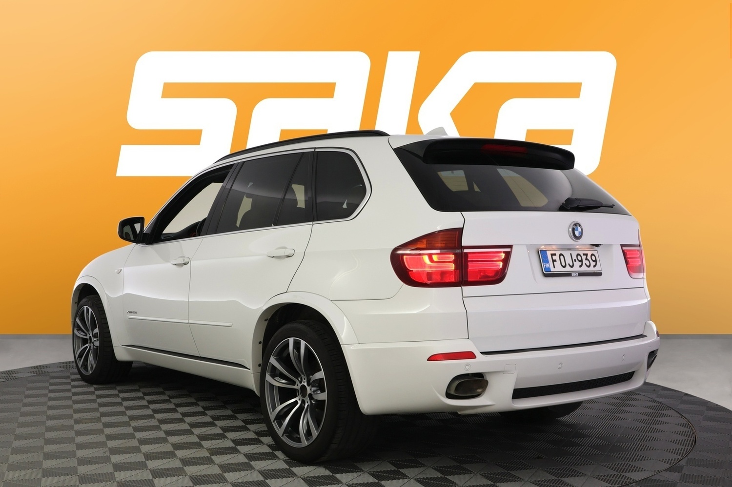 BMW X5 vaihtoauto