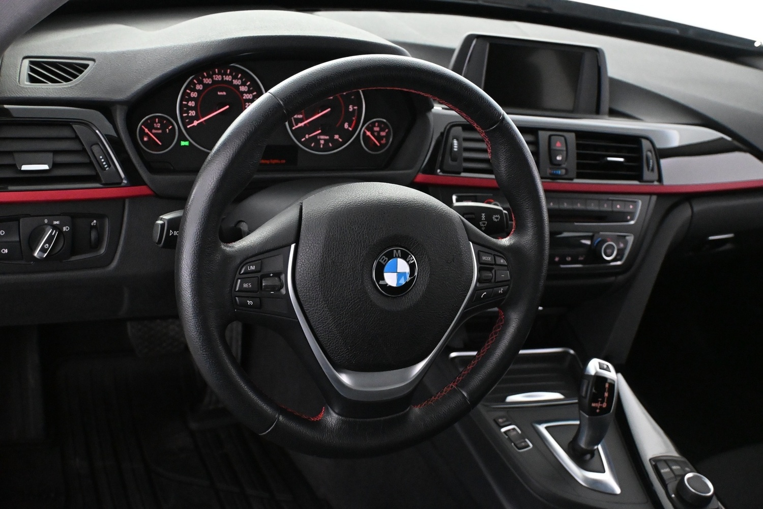 BMW 318 vaihtoauto