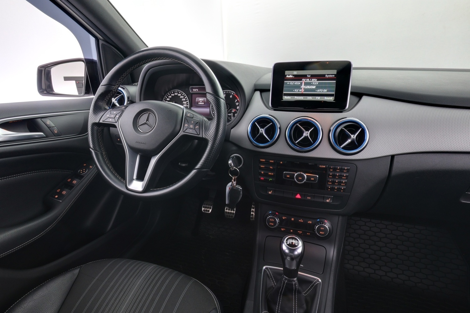 Mercedes-Benz B vaihtoauto