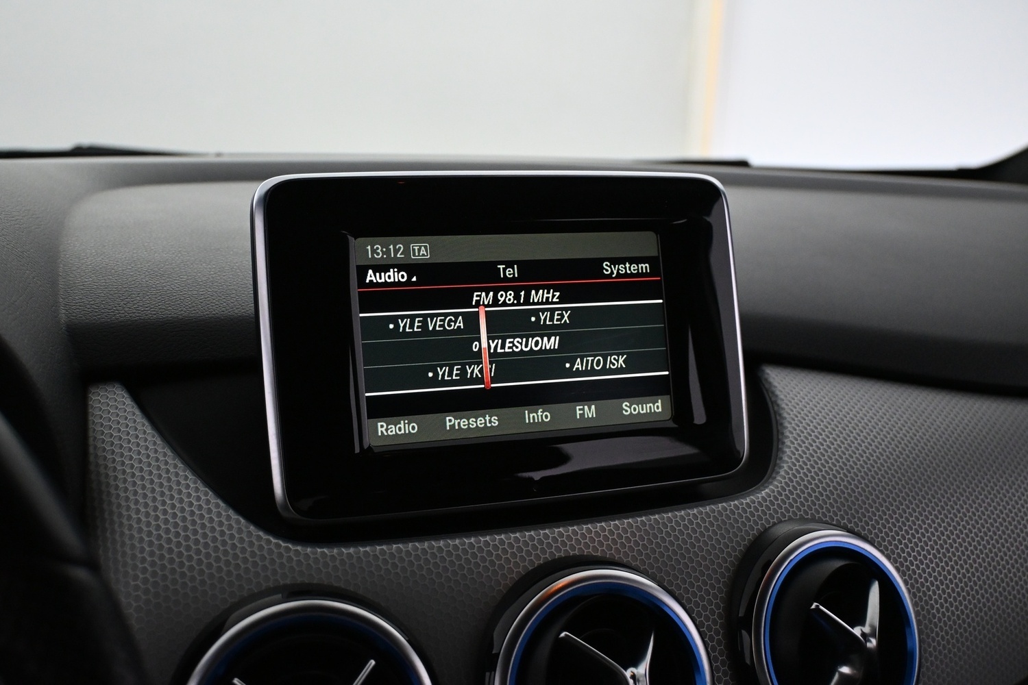 Mercedes-Benz B vaihtoauto