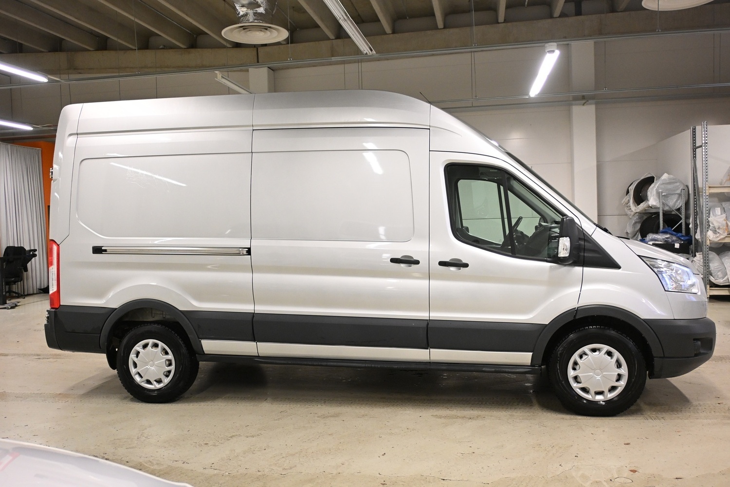 Ford Transit vaihtoauto