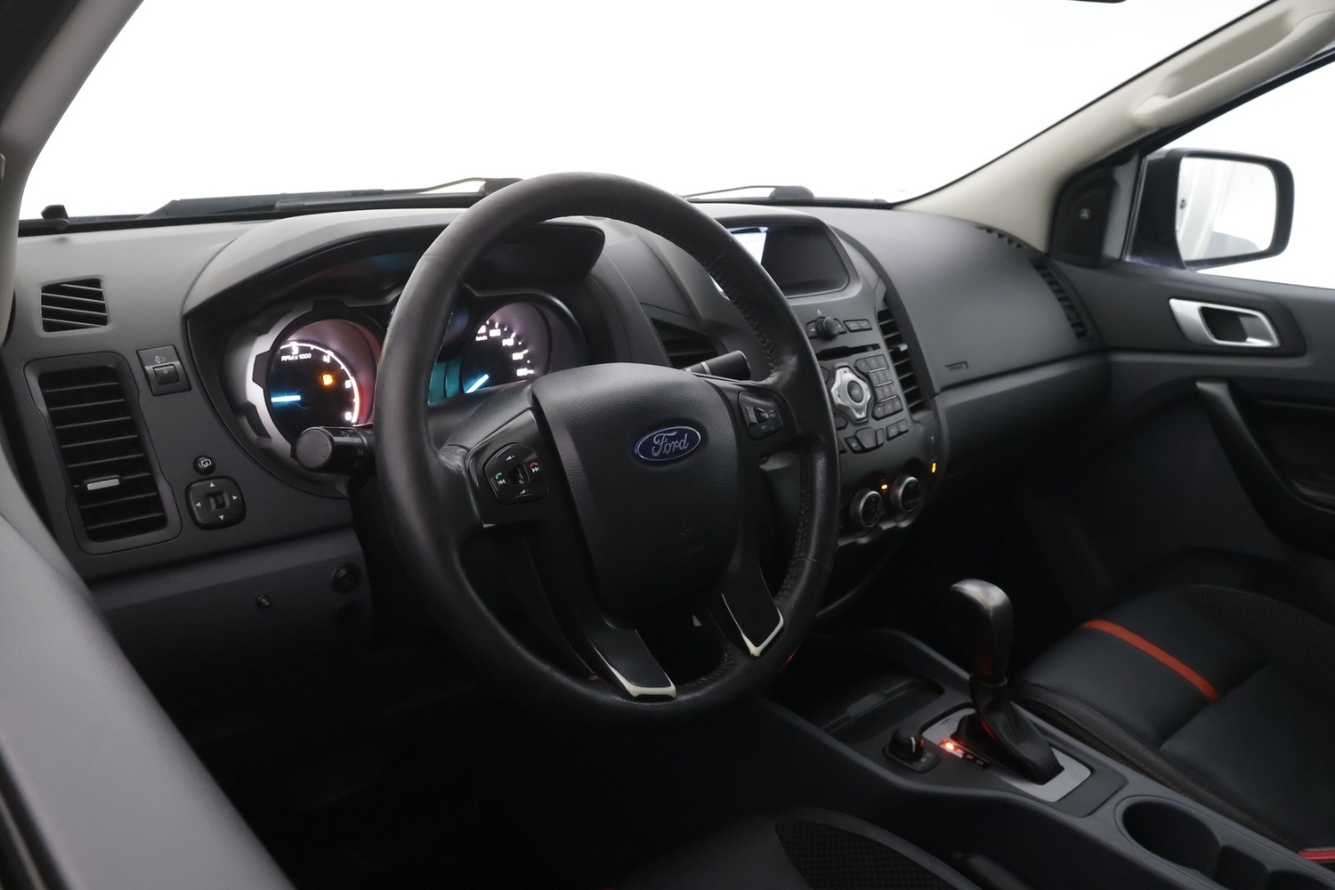 Ford Ranger vaihtoauto