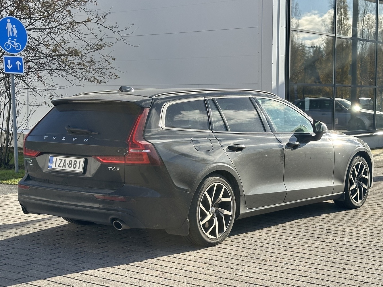 Volvo V60 vaihtoauto