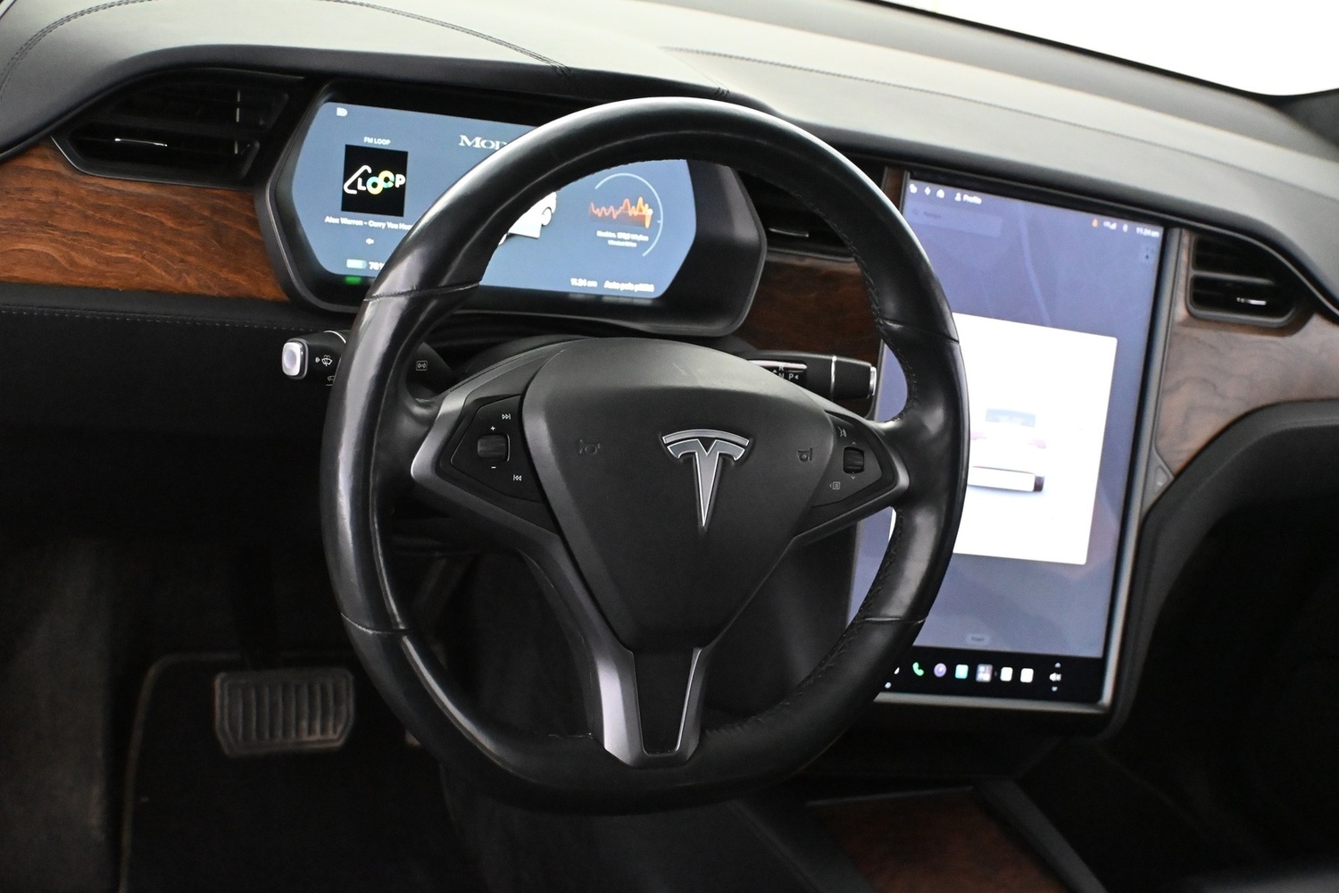 Tesla Model X vaihtoauto