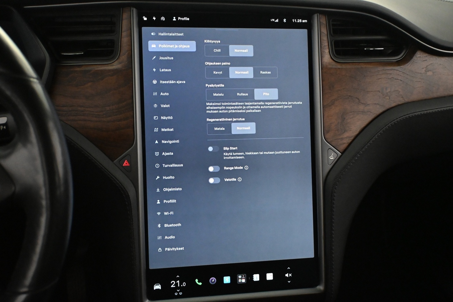 Tesla Model X vaihtoauto