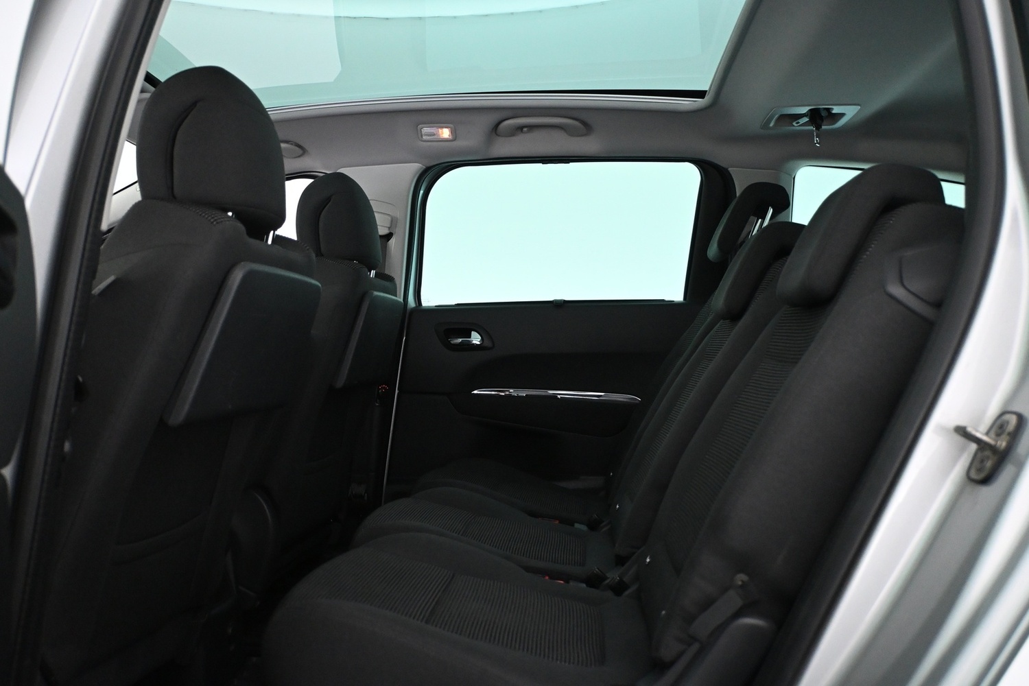 Peugeot 5008 vaihtoauto