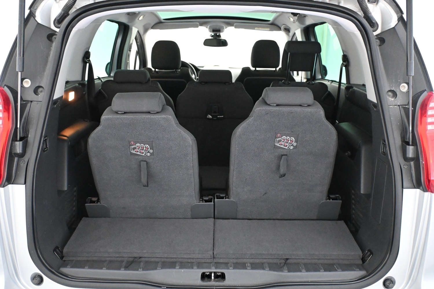 Peugeot 5008 vaihtoauto