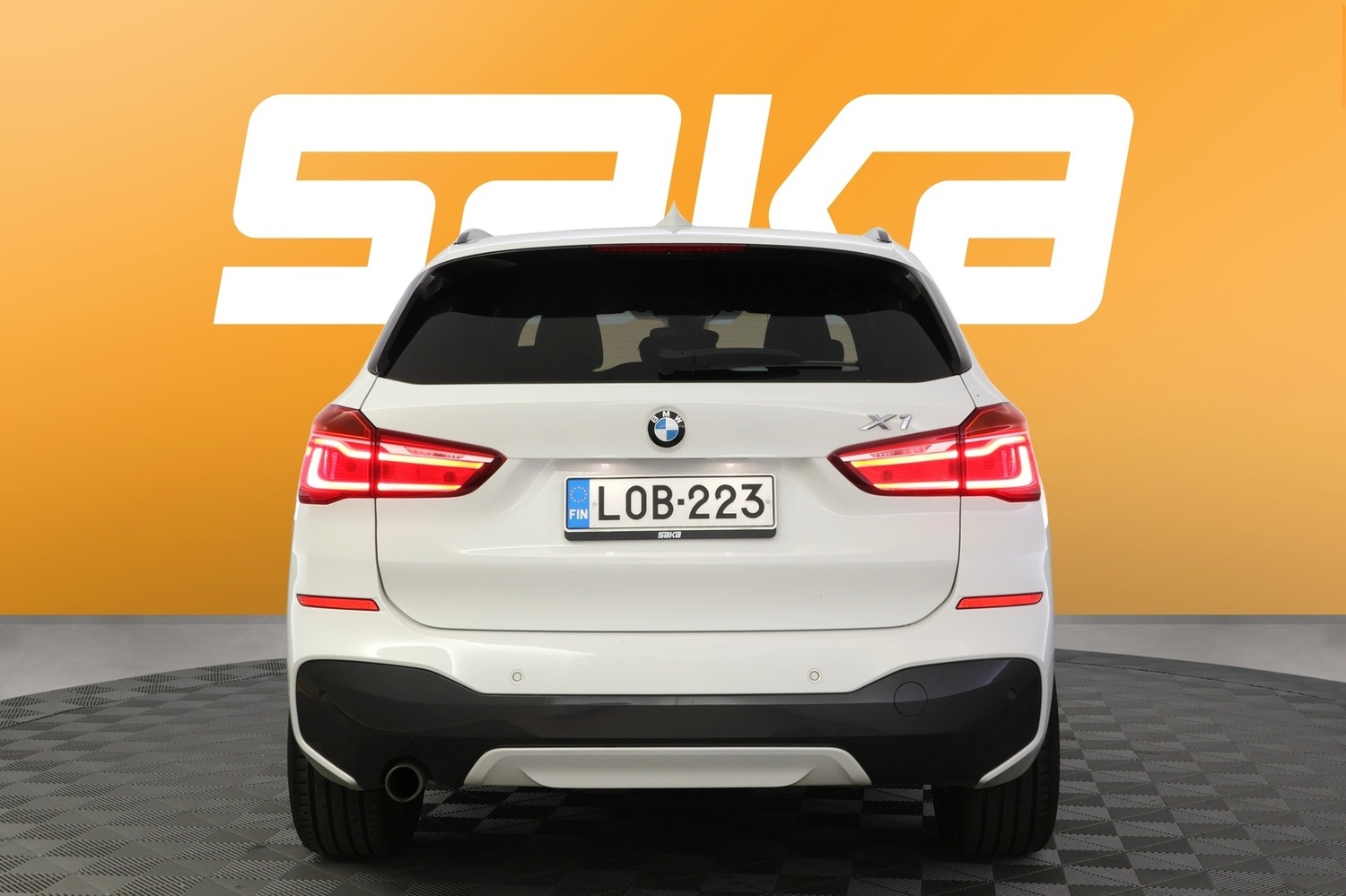 BMW X1 vaihtoauto