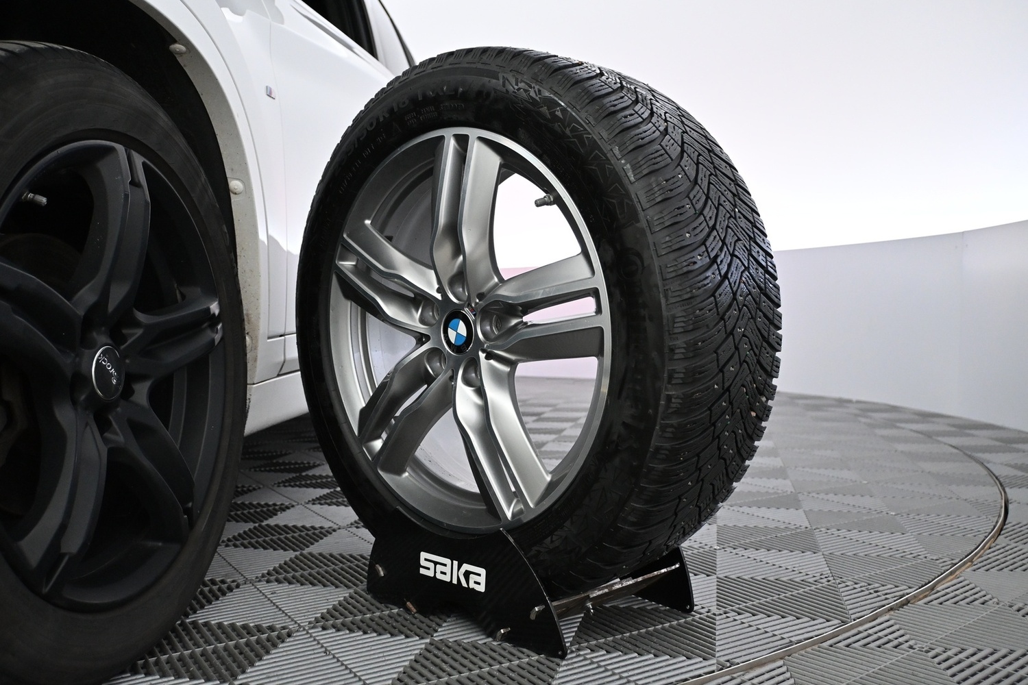 BMW X1 vaihtoauto