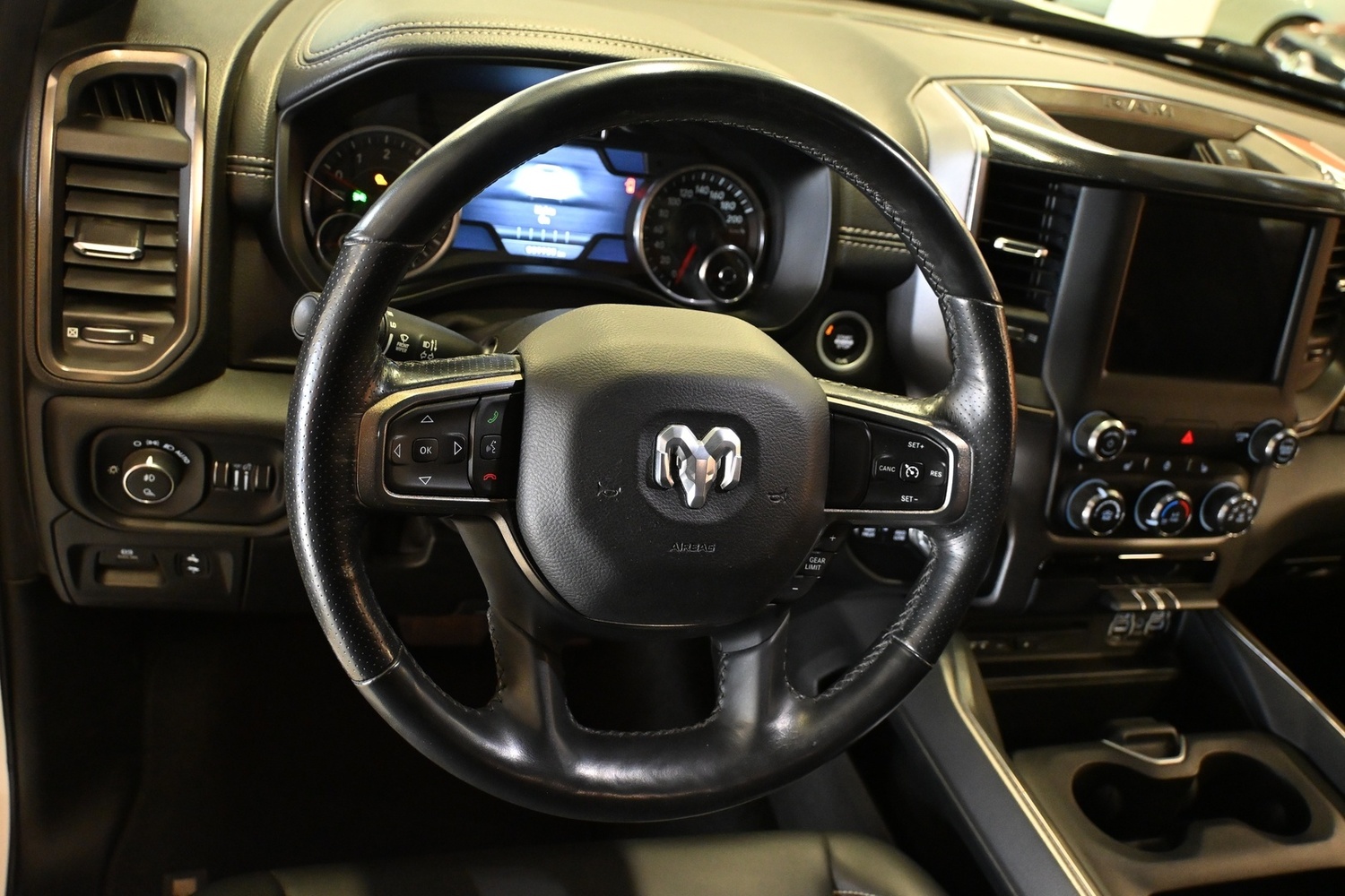 Dodge Ram 1500 vaihtoauto