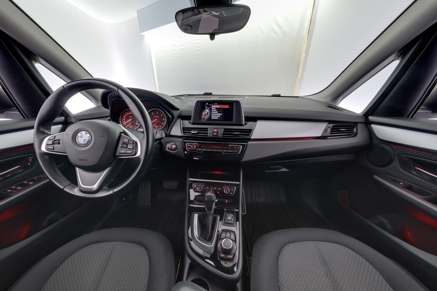 BMW 218 vaihtoauto