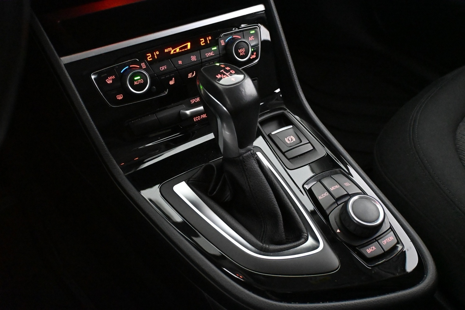 BMW 218 vaihtoauto