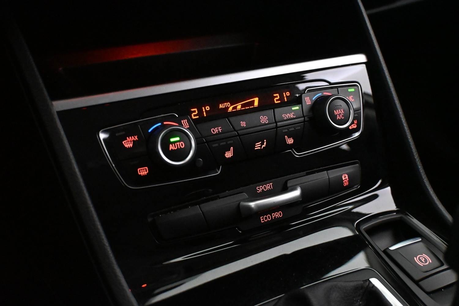 BMW 218 vaihtoauto