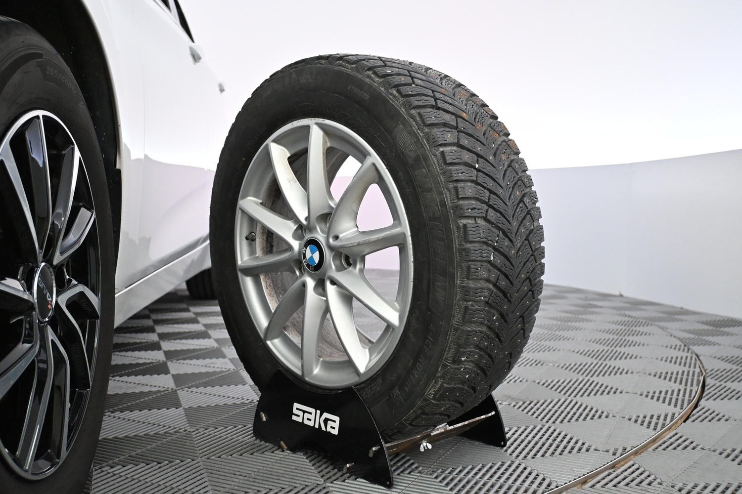 BMW 218 vaihtoauto