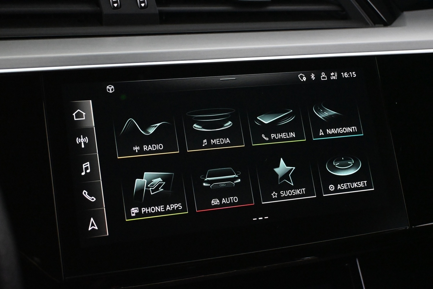 Audi e-tron vaihtoauto