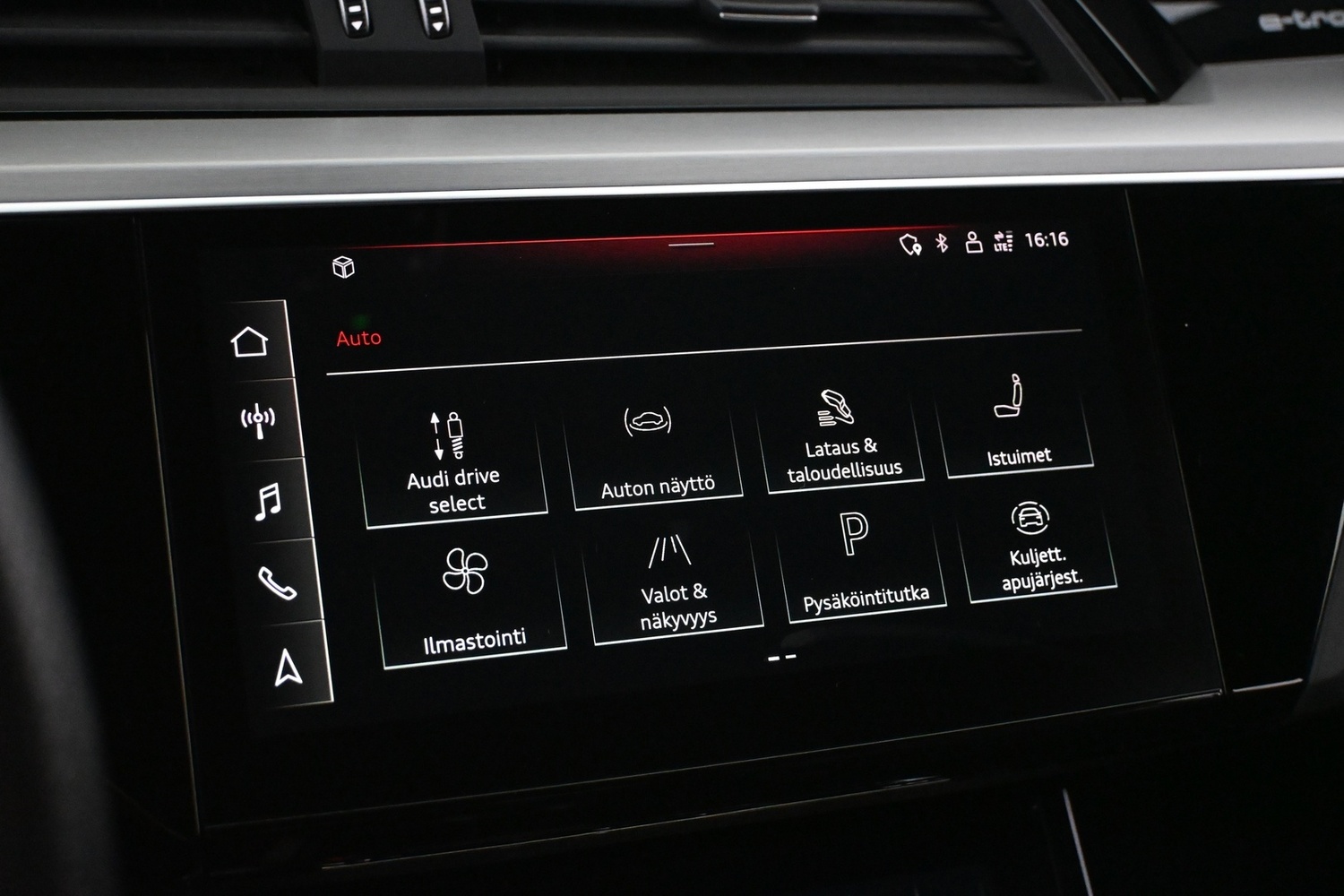Audi e-tron vaihtoauto