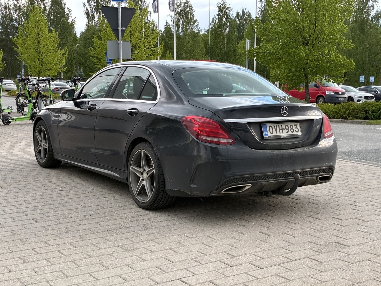 Mercedes-Benz C vaihtoauto