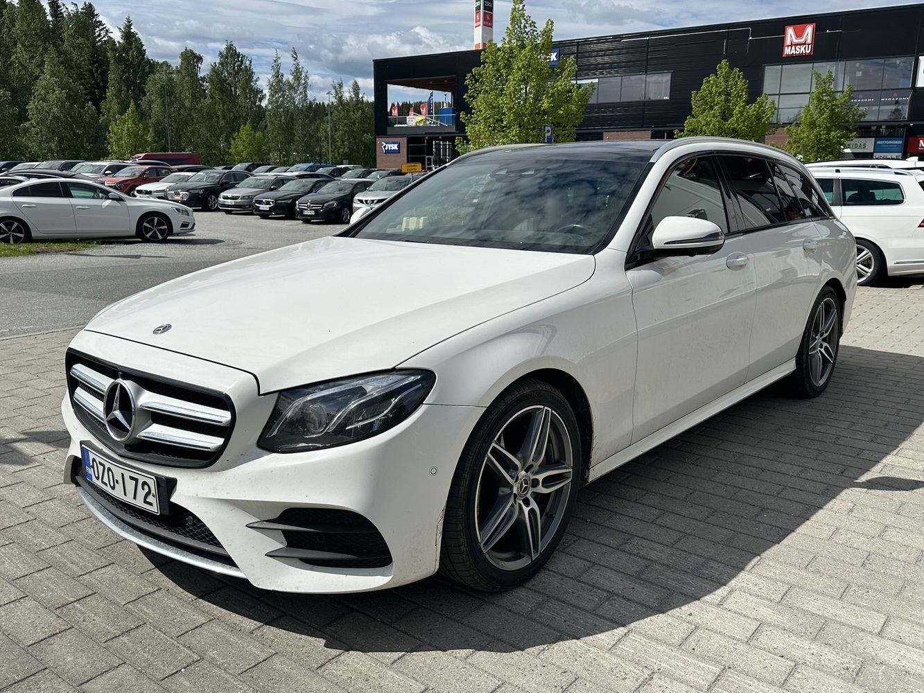 Mercedes-Benz E vaihtoauto