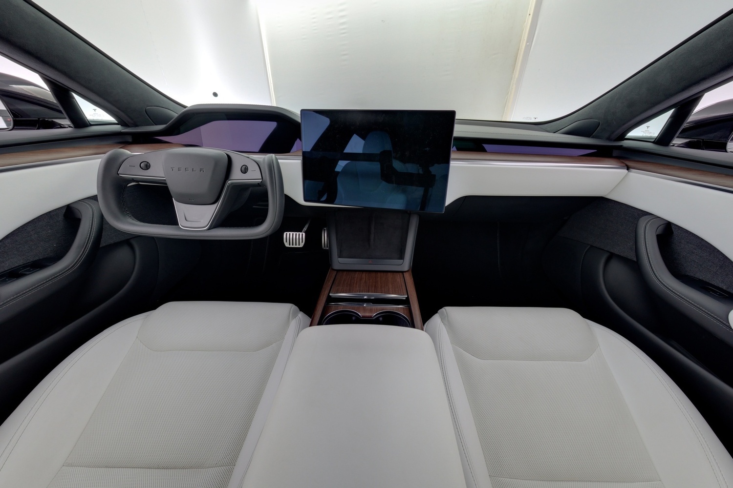 Tesla Model S vaihtoauto