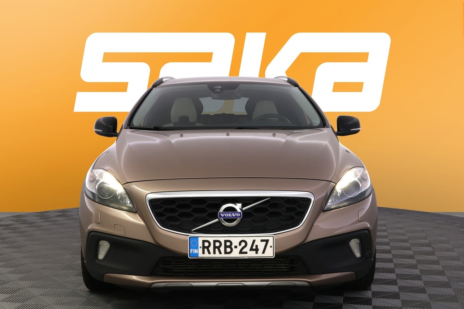 Volvo V40 Cross Country vaihtoauto