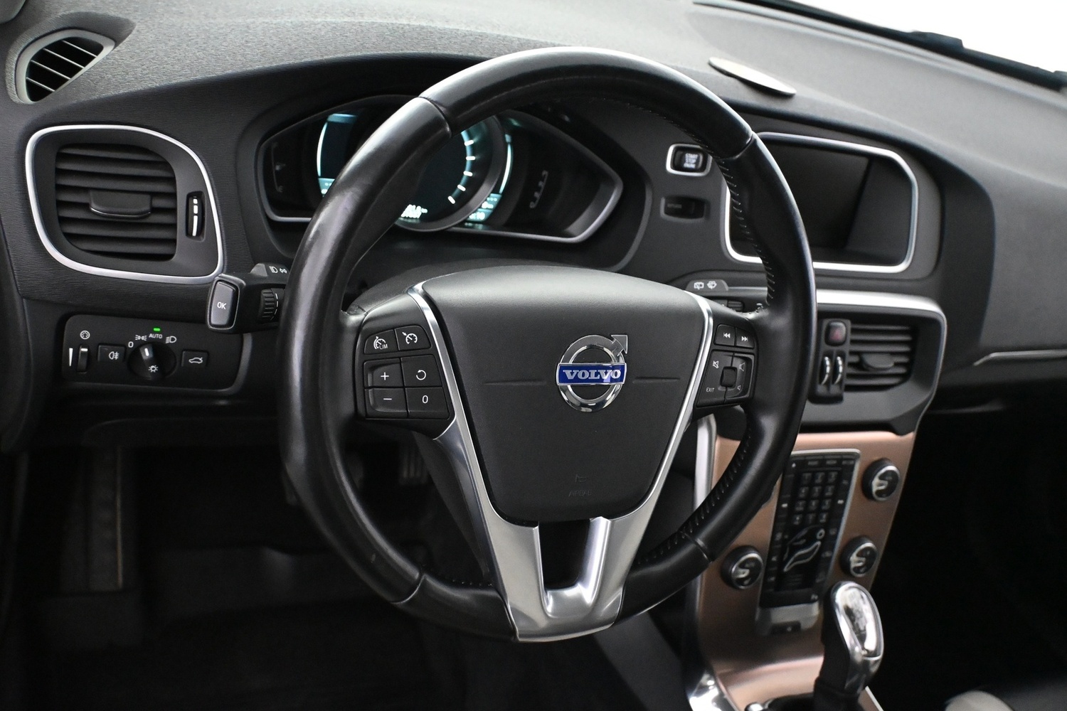 Volvo V40 Cross Country vaihtoauto