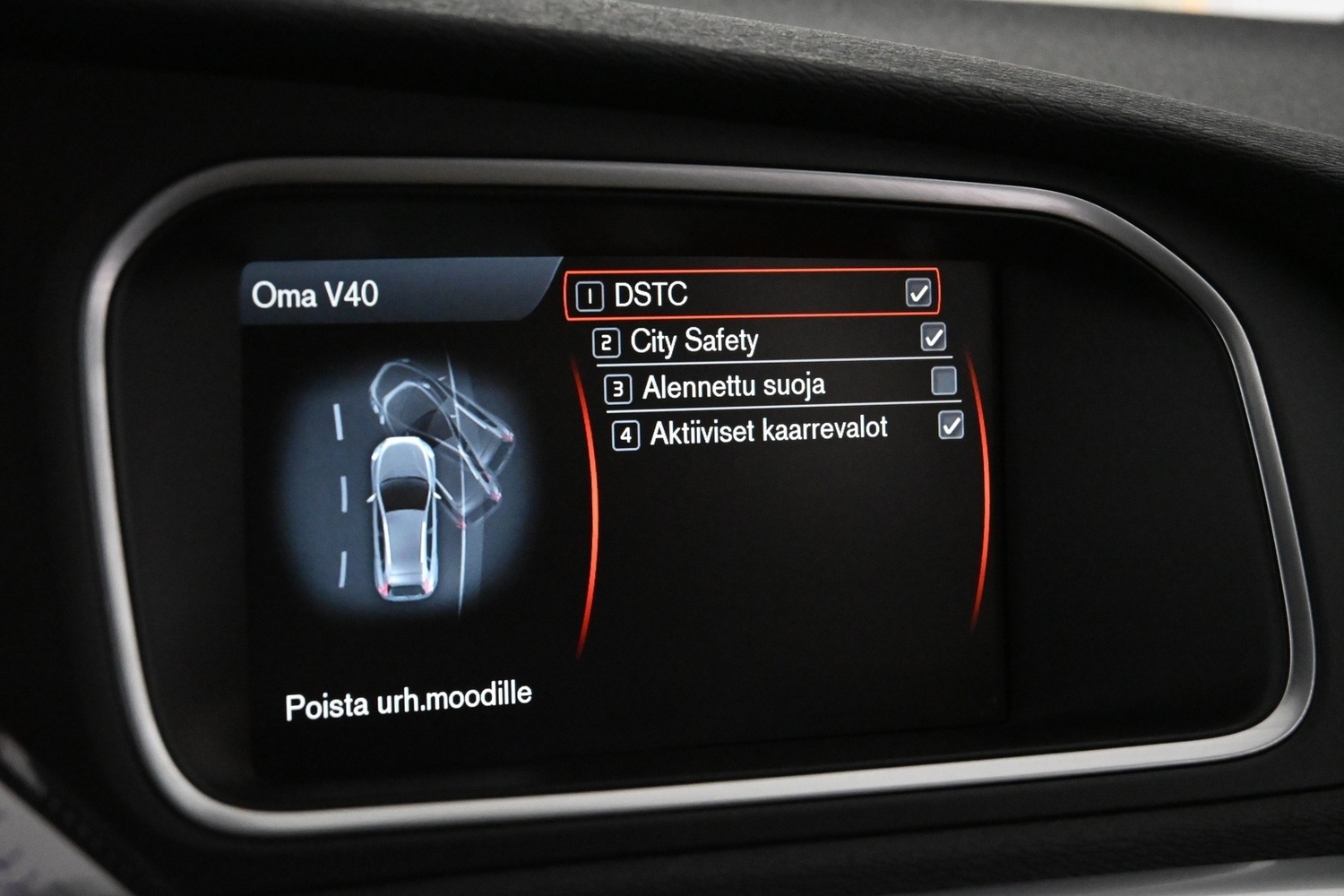 Volvo V40 Cross Country vaihtoauto