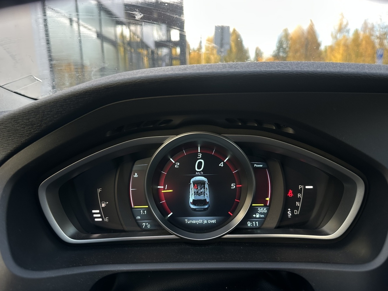 Volvo V40 Cross Country vaihtoauto