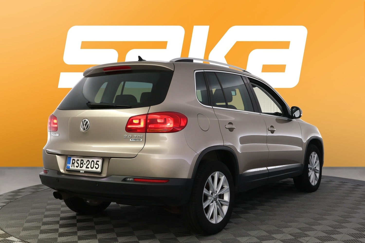 Volkswagen Tiguan vaihtoauto