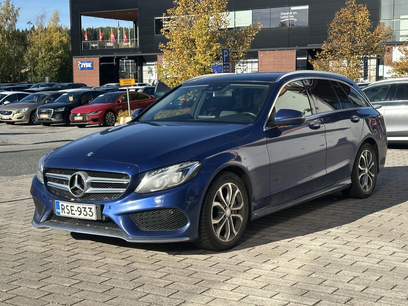 Mercedes-Benz C vaihtoauto