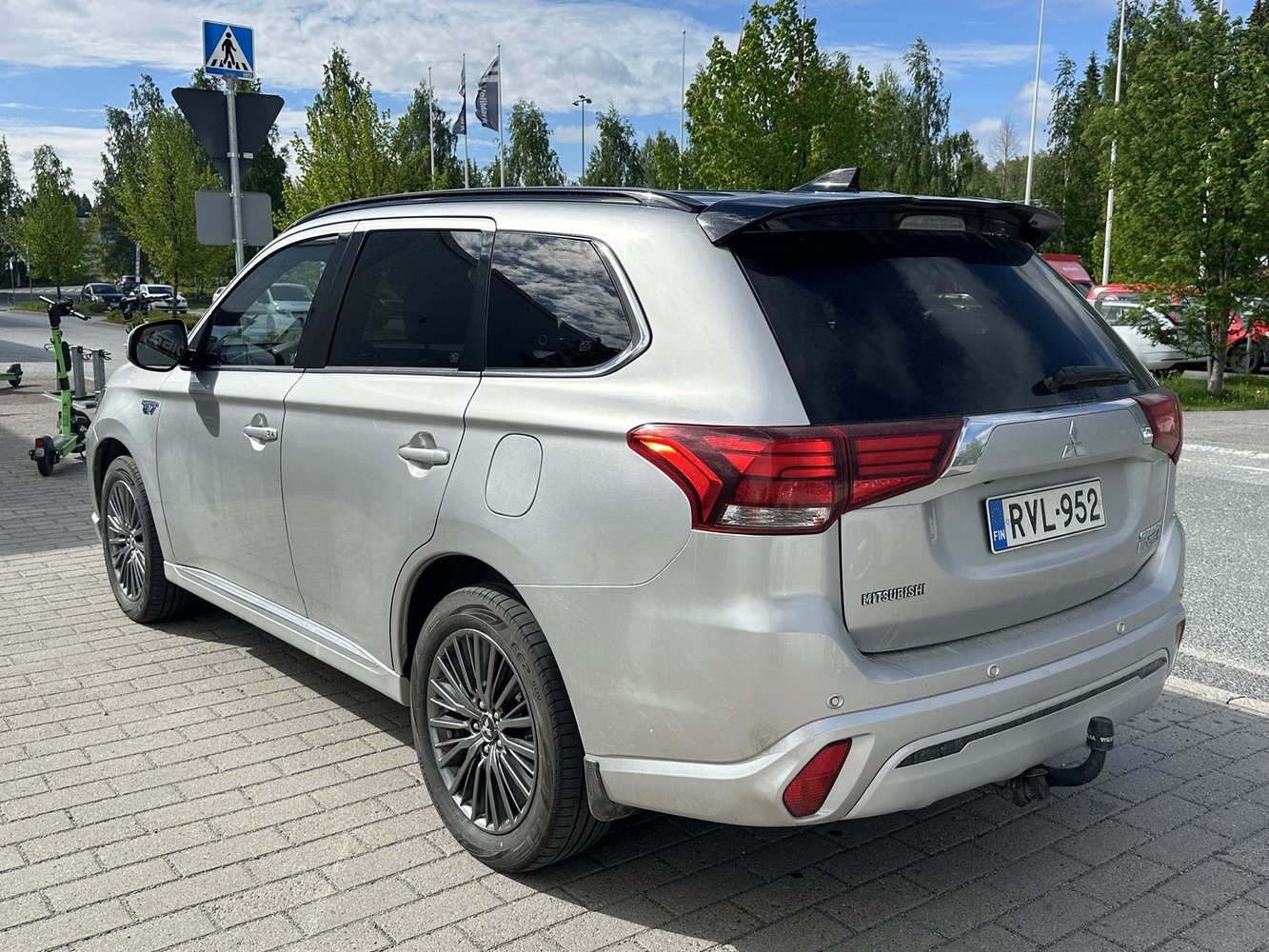 Mitsubishi Outlander vaihtoauto