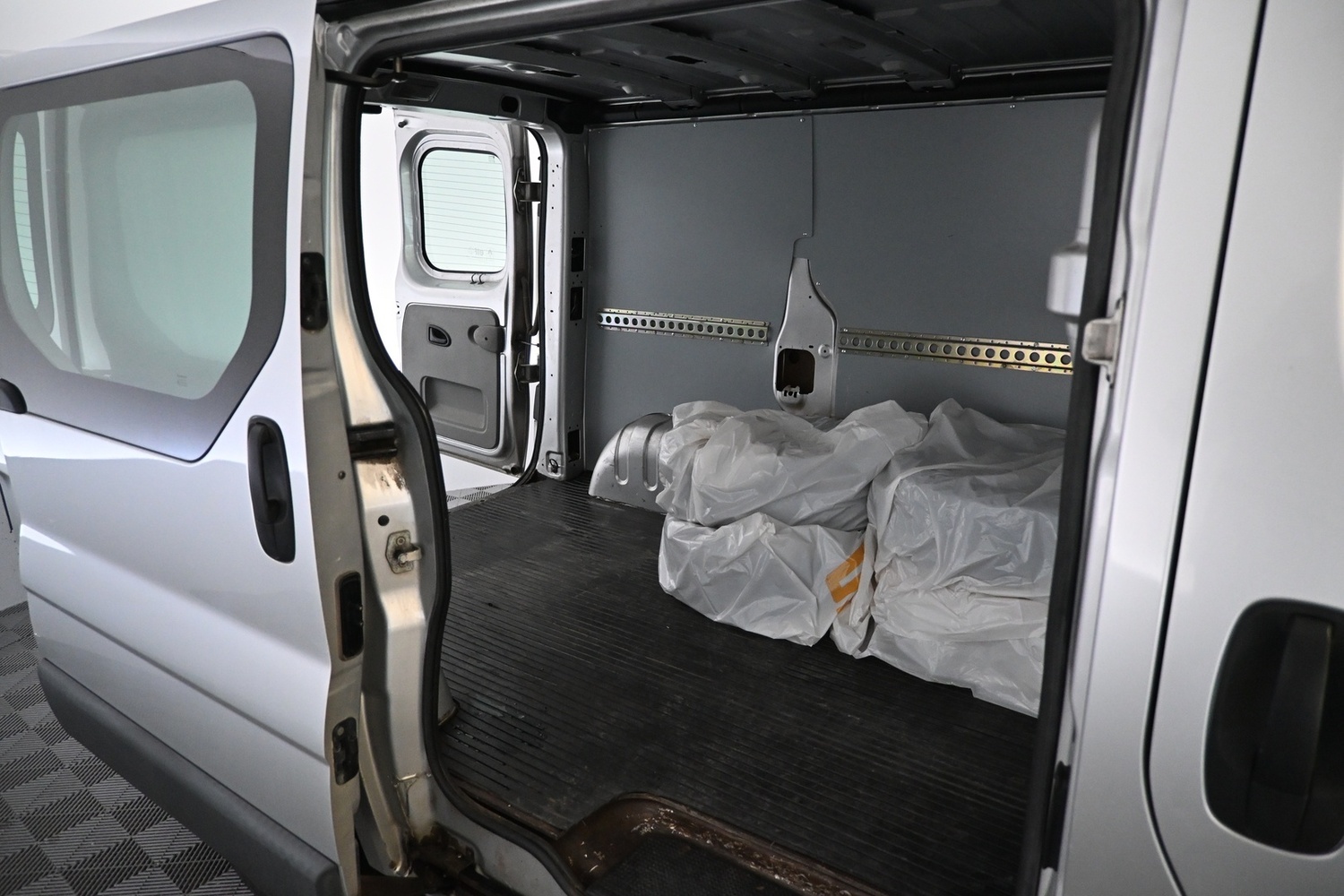 Renault Trafic vaihtoauto