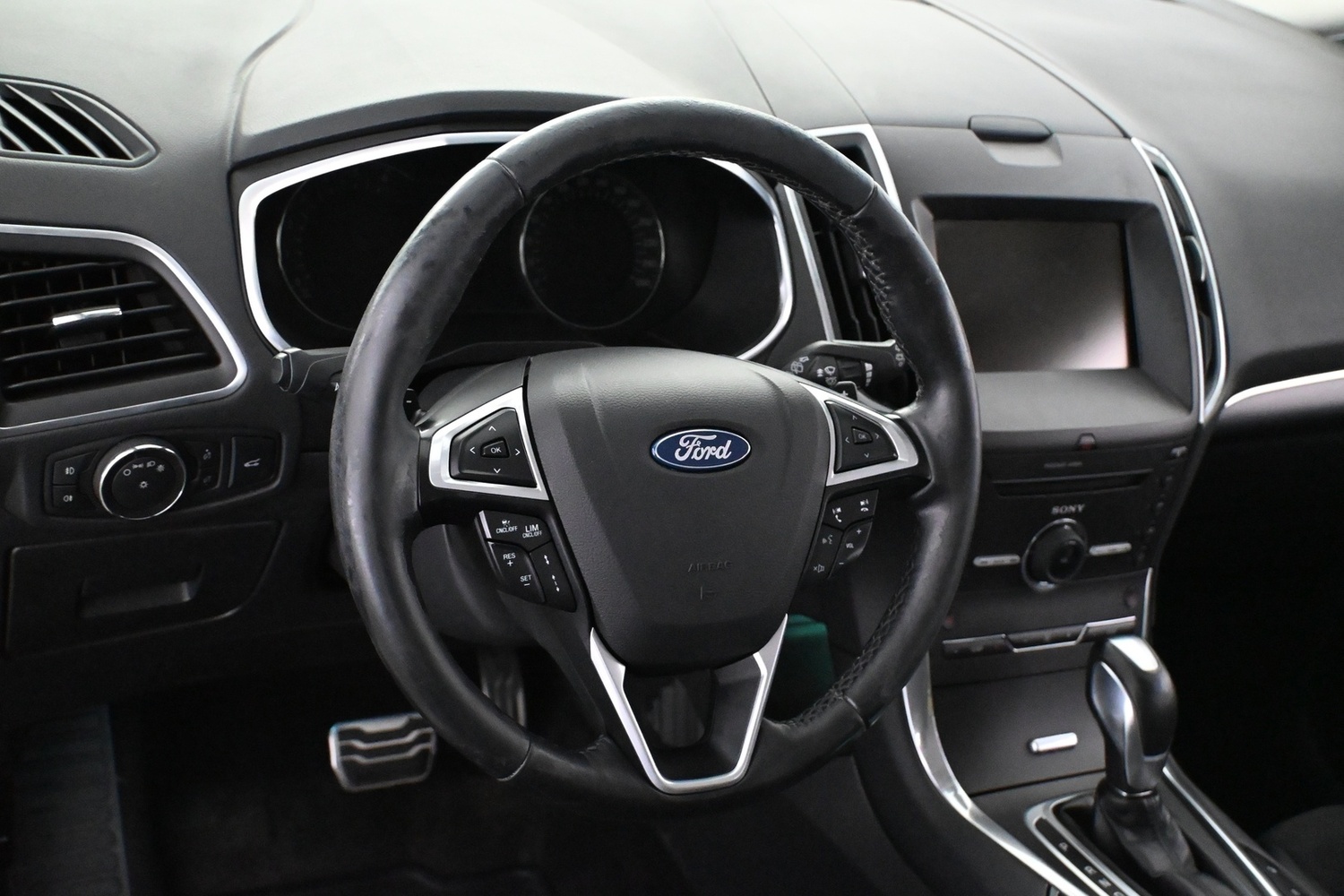 Ford S-MAX vaihtoauto