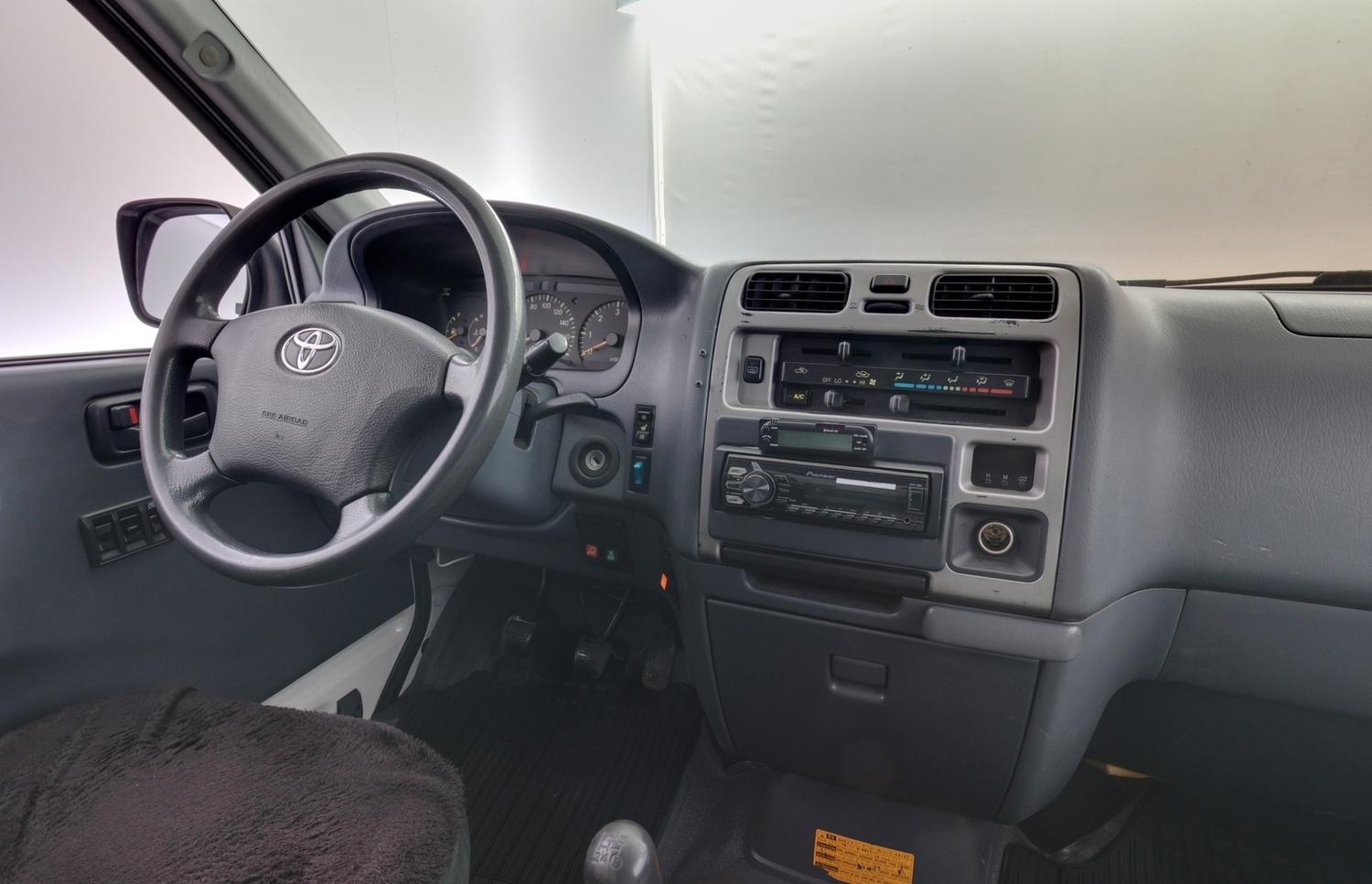Toyota Hiace vaihtoauto