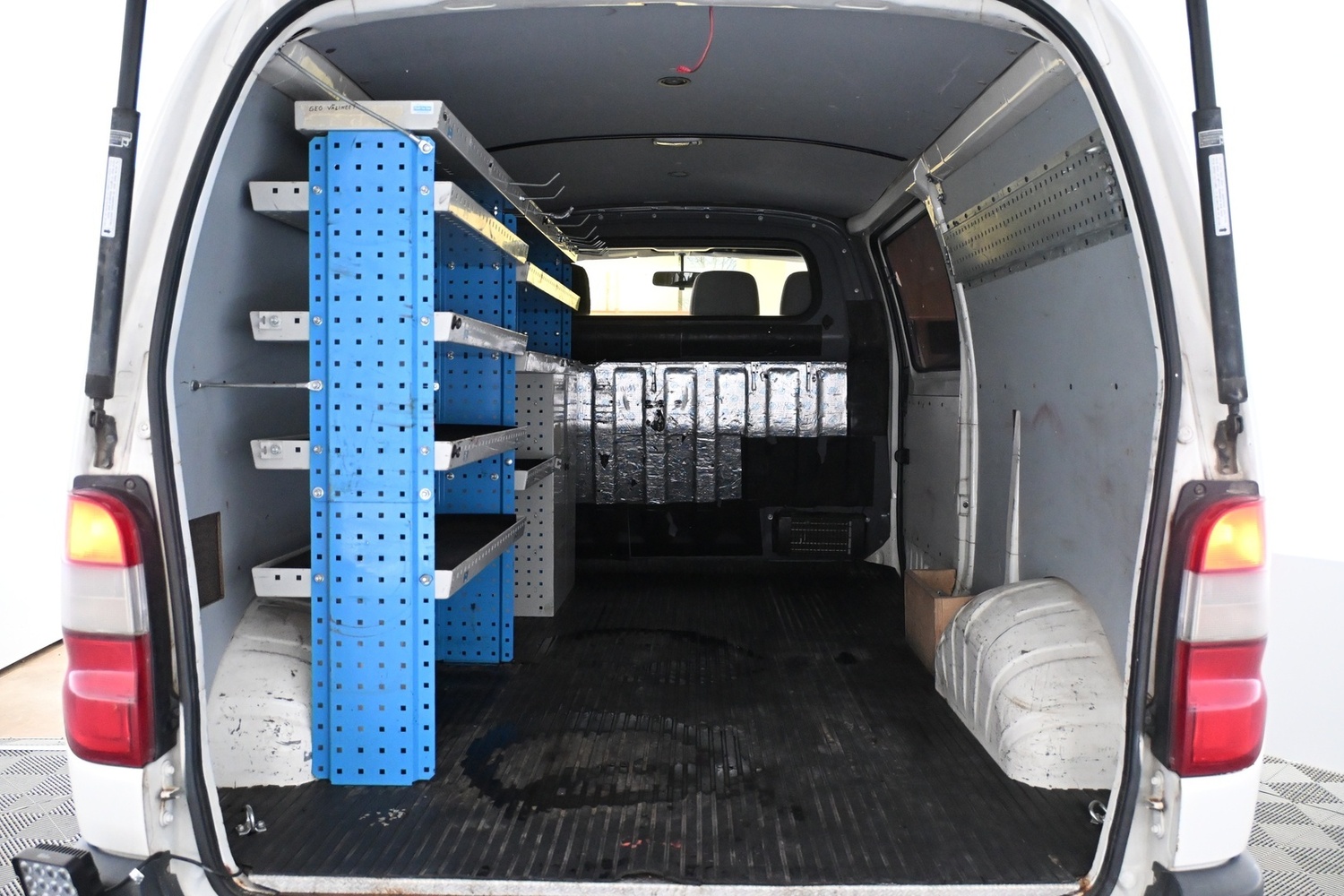 Toyota Hiace vaihtoauto
