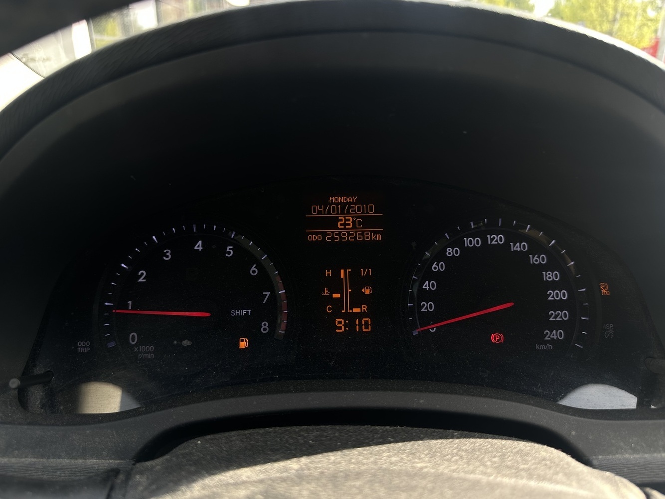 Toyota Avensis vaihtoauto