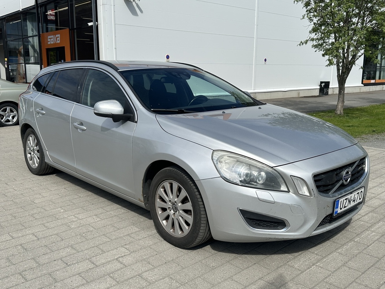 Volvo V60 vaihtoauto