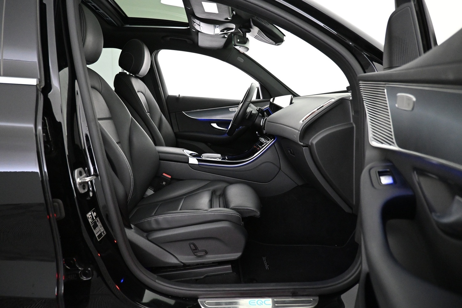 Mercedes-Benz EQC vaihtoauto