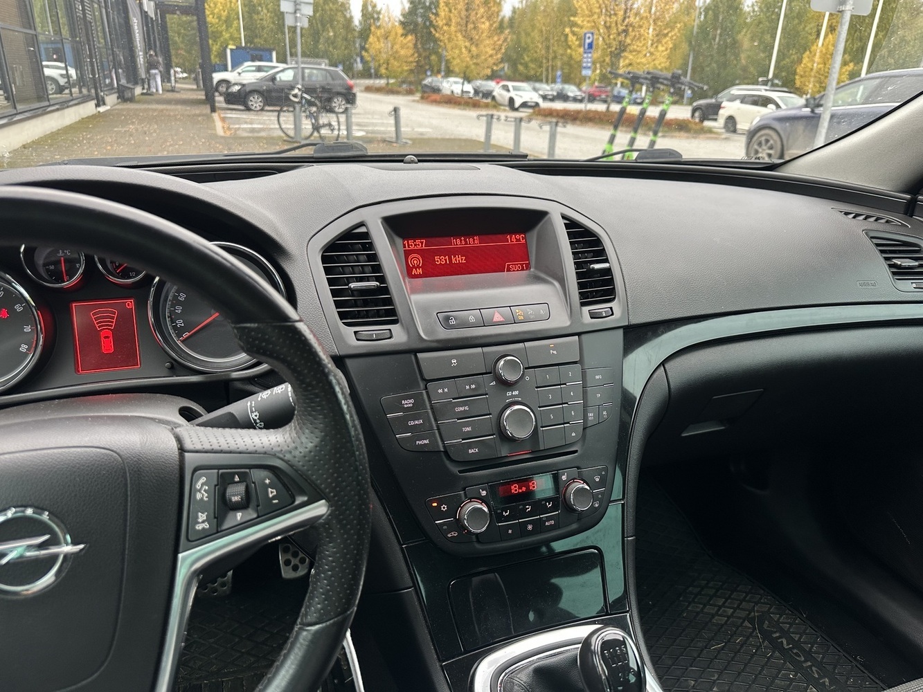 Opel Insignia vaihtoauto