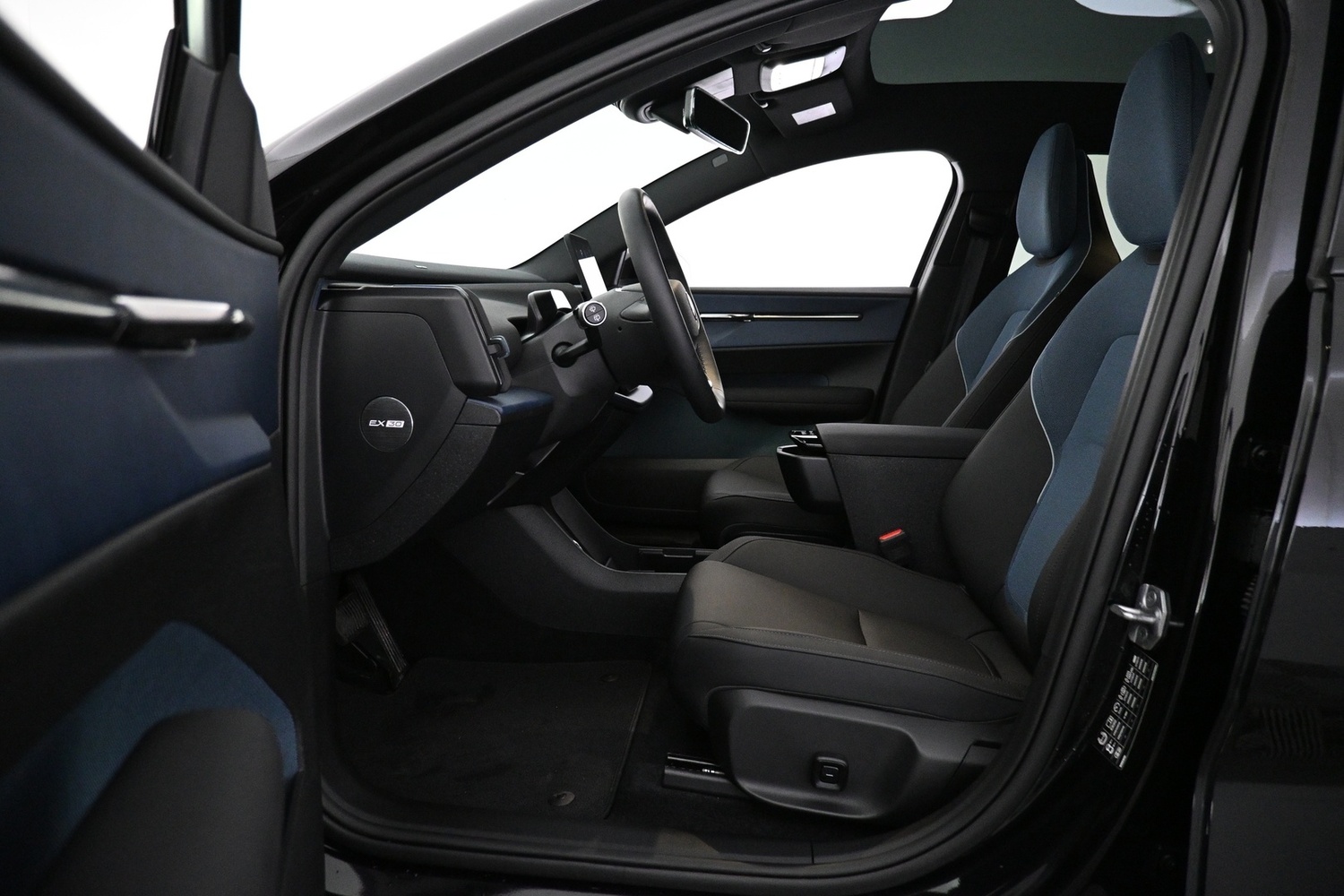 Volvo EX30 vaihtoauto